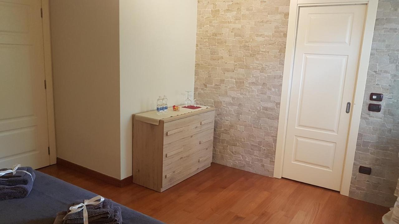 Asso Bed & Breakfast Manerba del Garda Eksteriør billede